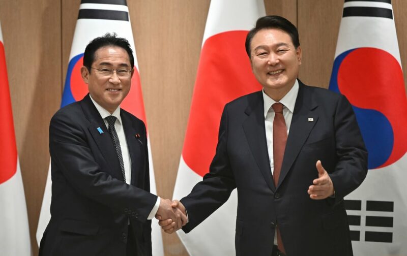 Japan, S. Korea to strengthen ties, overcome old disputes | Free Malaysia  Today (FMT)