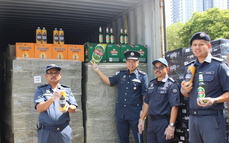 Customs seize contraband beer worth RM1.17mil in Port Klang