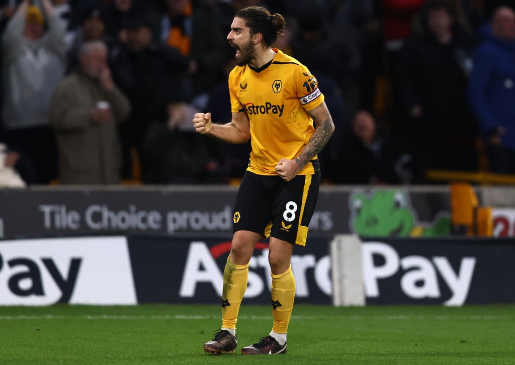 Wolves captain Neves set for Saudi move