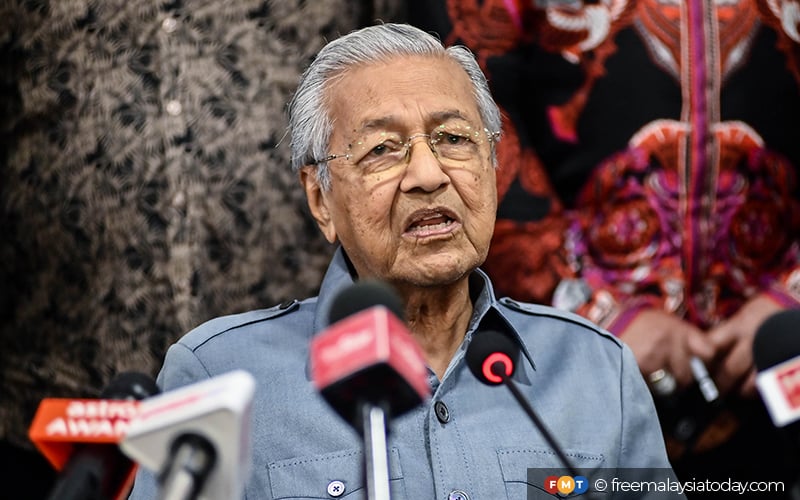 Hulu Langat PAS non-Muslim wing to lodge report against Dr M