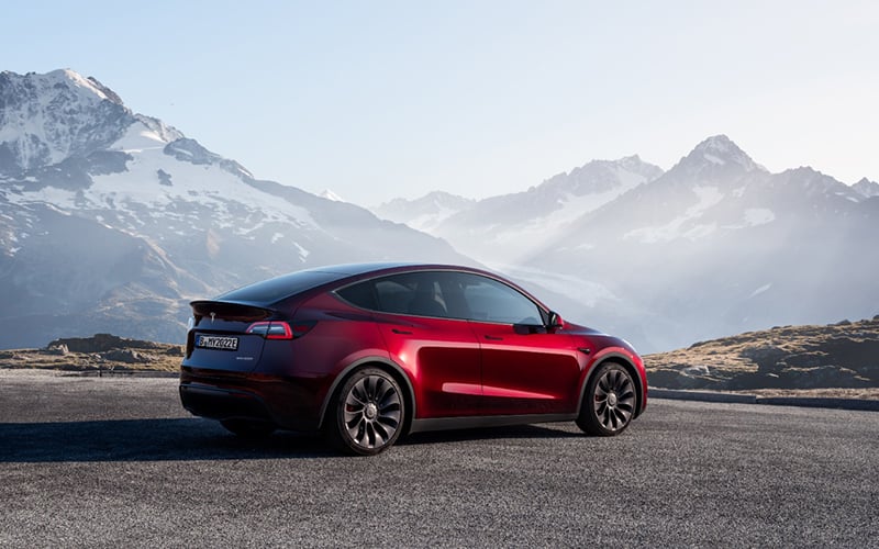 Tesla rolls out Model Y update with ambient lights and new wheels in China