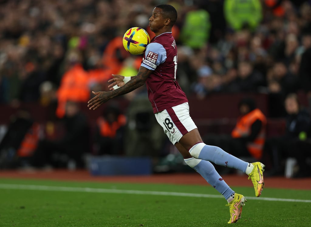 Ashley Young becomes Everton’s first summer signing | FMT