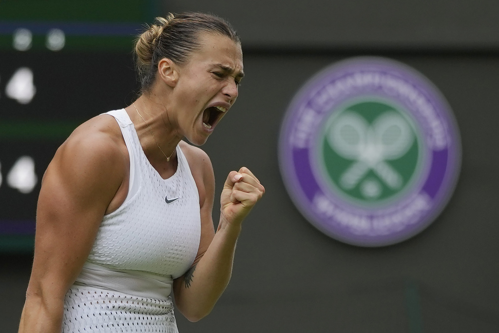 Sabalenka overpowers Keys to book semifinal spot