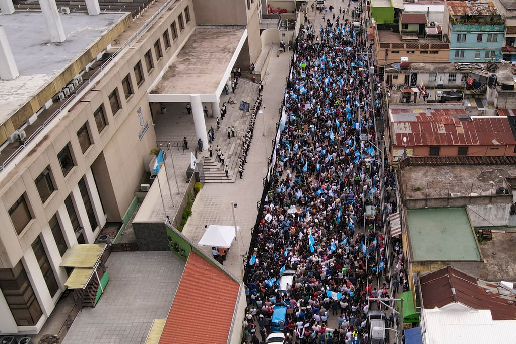 Protests erupt in Guatemala over alleged meddling in vote FMT