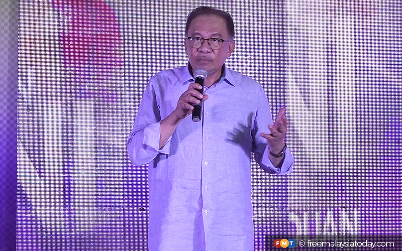 Anwar slams critics who dismiss efforts to eradicate poverty on religious grounds