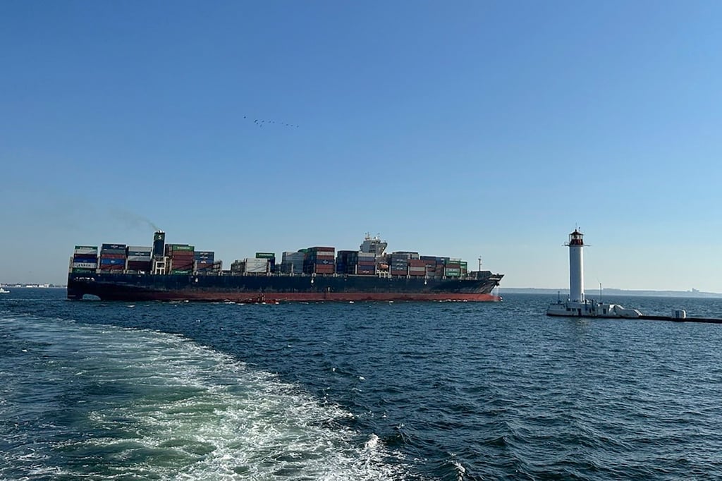 Ukraine may use new Black Sea route for grain shipments