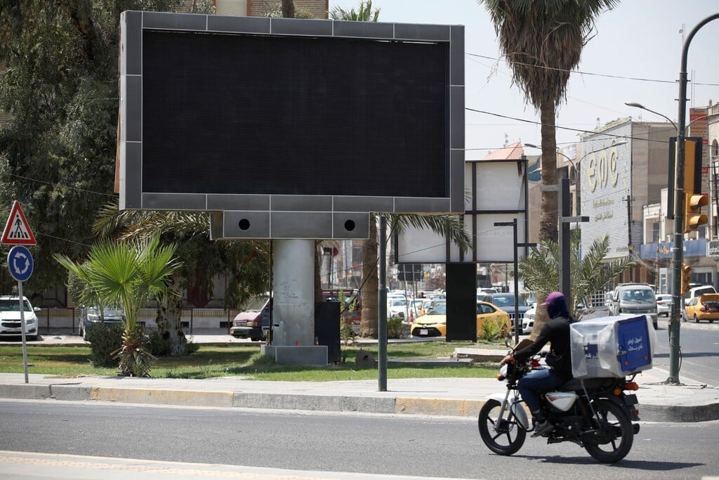 Baghdad shuts advertising screens after porn screening