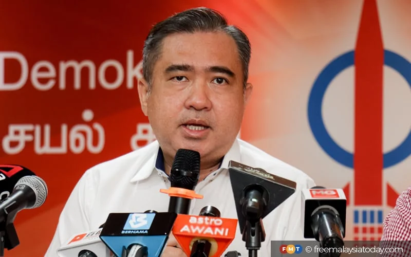 Quit if you can’t work together, Loke tells Selangor DAP reps