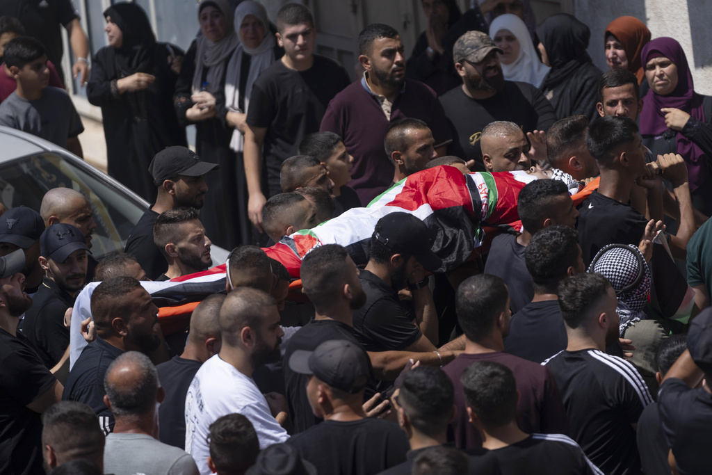 Palestinian killed in clashes with Israeli troops in West Bank | FMT