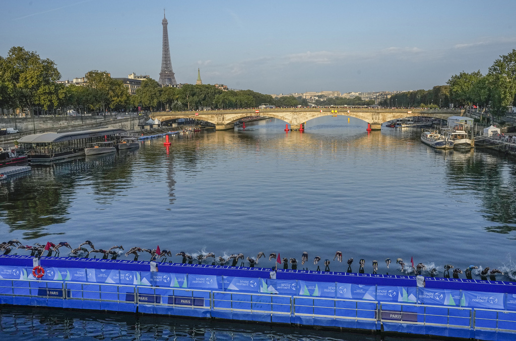 Swim leg at Paris test event dropped over Seine water quality | FMT