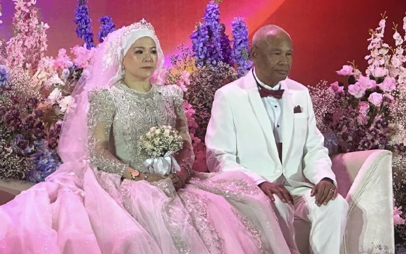 Former IGP Musa weds again, this time to Qistina Lim | FMT