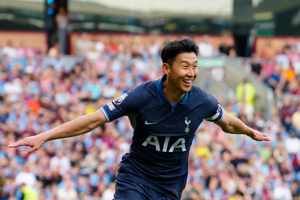 Son hattrick fires Spurs to 5-2 win at Burnley