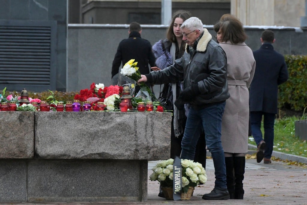 Russians commemorate victims of Stalinist terror | FMT