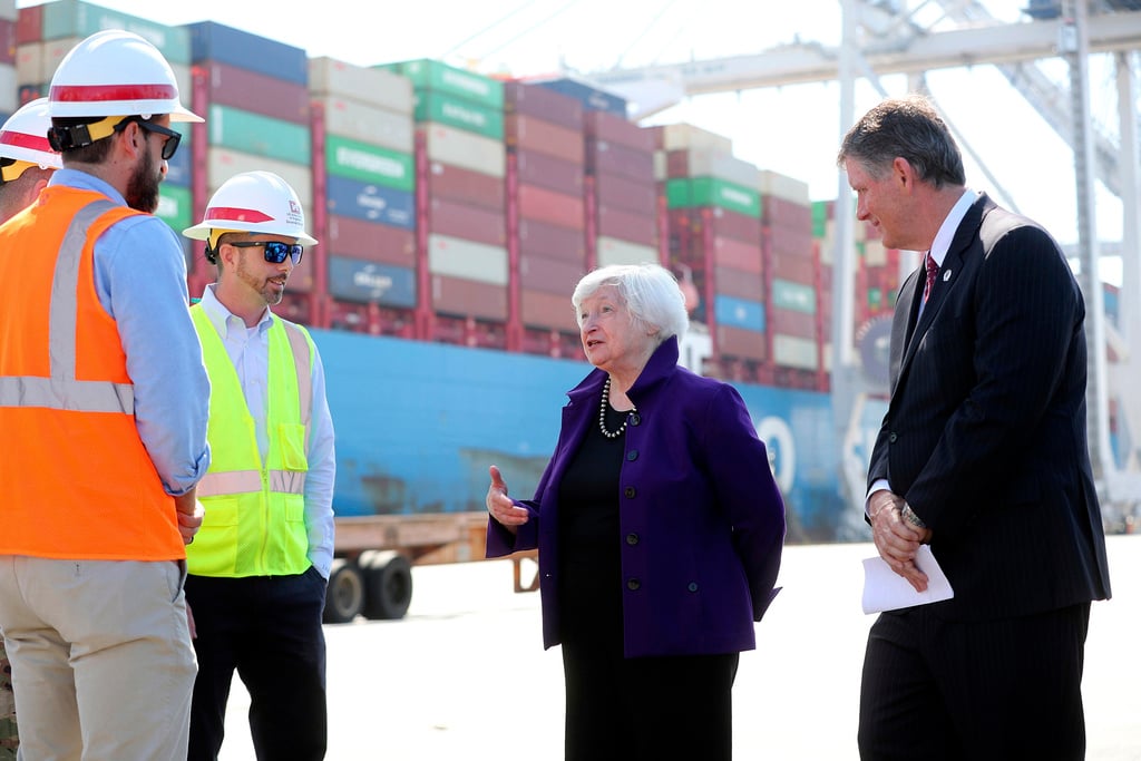 yellen-sticks-to-view-us-economy-headed-for-soft-landing-fmt