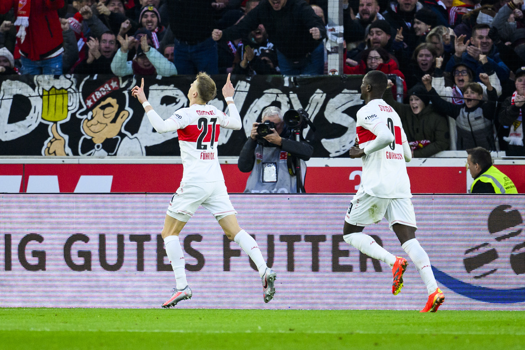 Leverkusen held 1-1 at Stuttgart for second straight draw