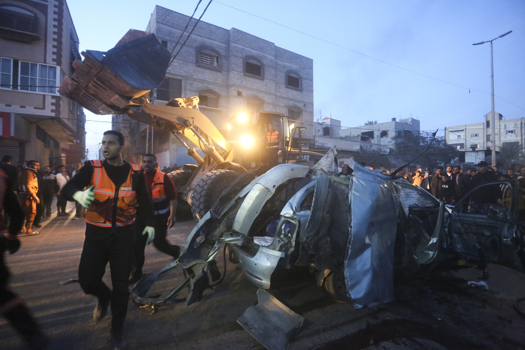 Deaths soar as fighting rages in Gaza, Israel raids West Bank