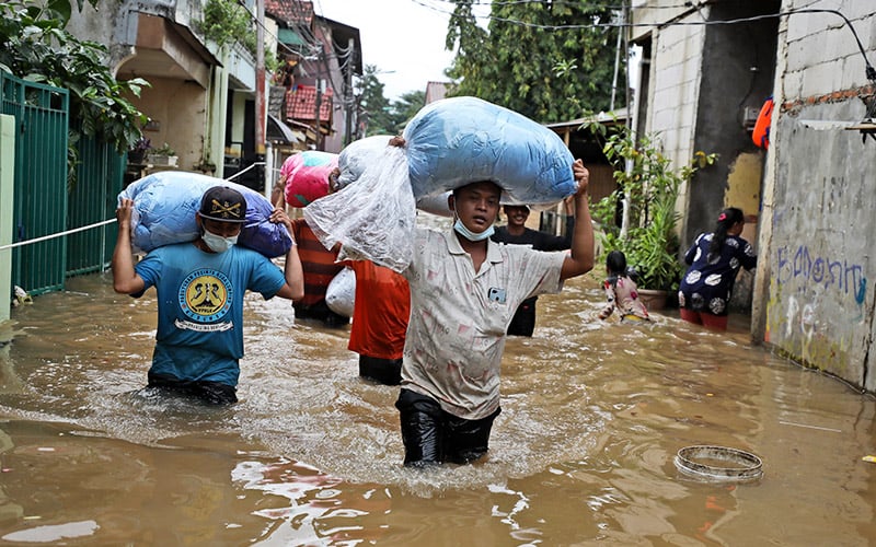 Indonesia mulls US.5bil sea wall to save sinking Jakarta