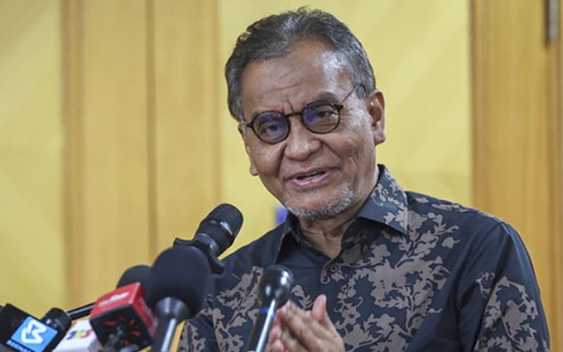 Madani medical scheme not discontinued, says Dzulkefly