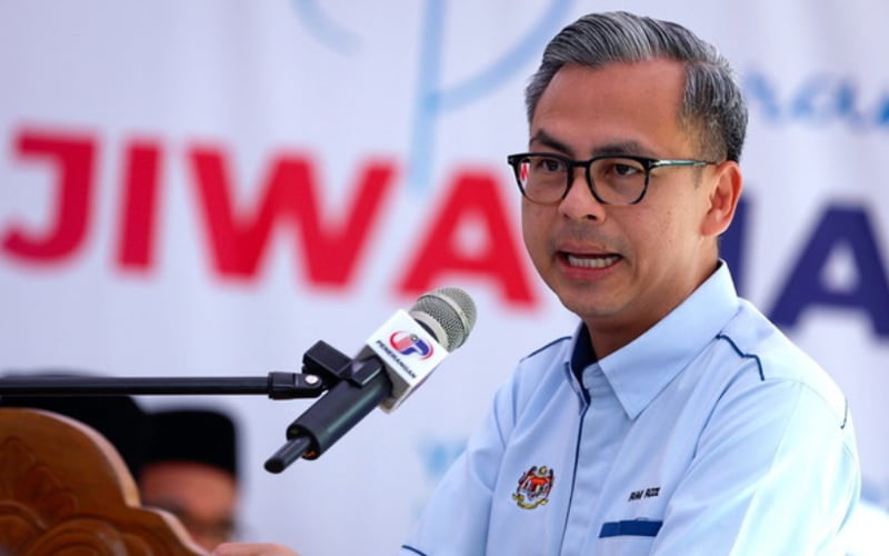 Not impossible, says Fahmi on talk of 10 Bersatu MPs backing Anwar