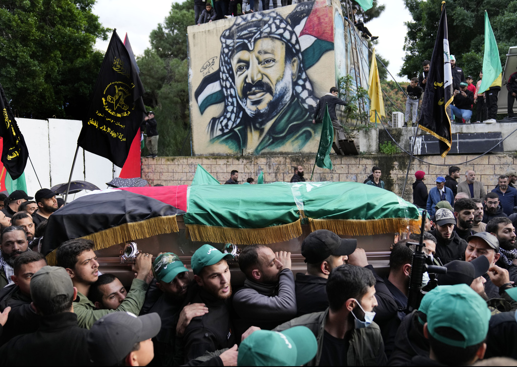 Hundreds mourn Hamas deputy leader at Beirut funeral