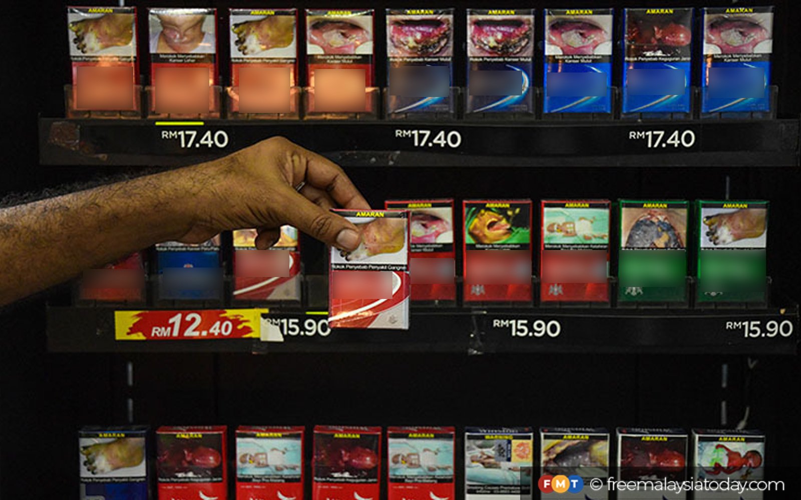 Cigarette display ban may cost us RM620mil says coffee shop body