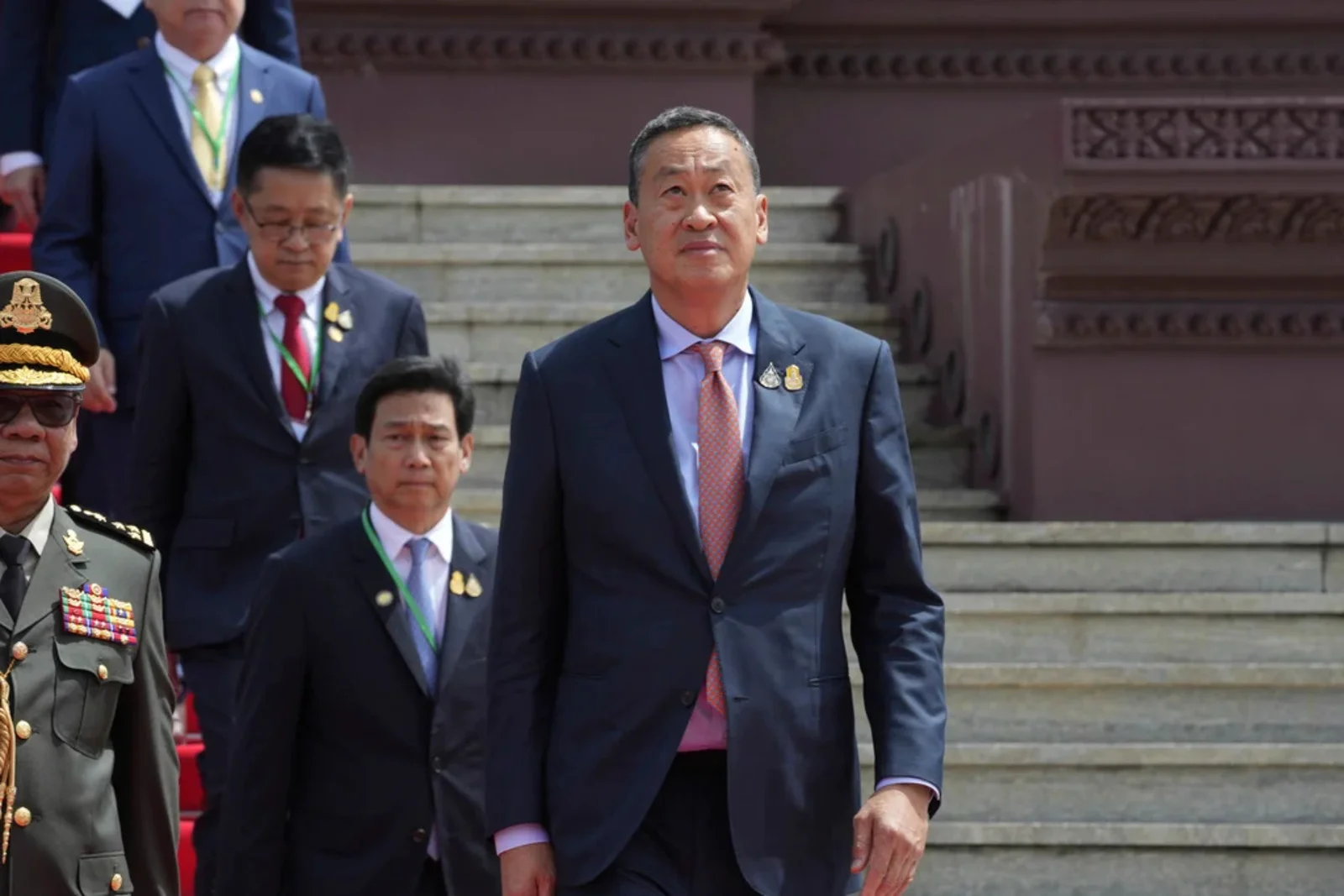 泰国总理因批评而暂停海外旅行两个月
