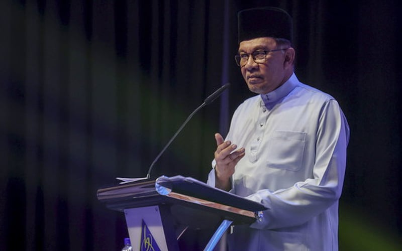 Ambil tindakan tegas terhadap pihak elak cukai, Anwar beritahu LHDN