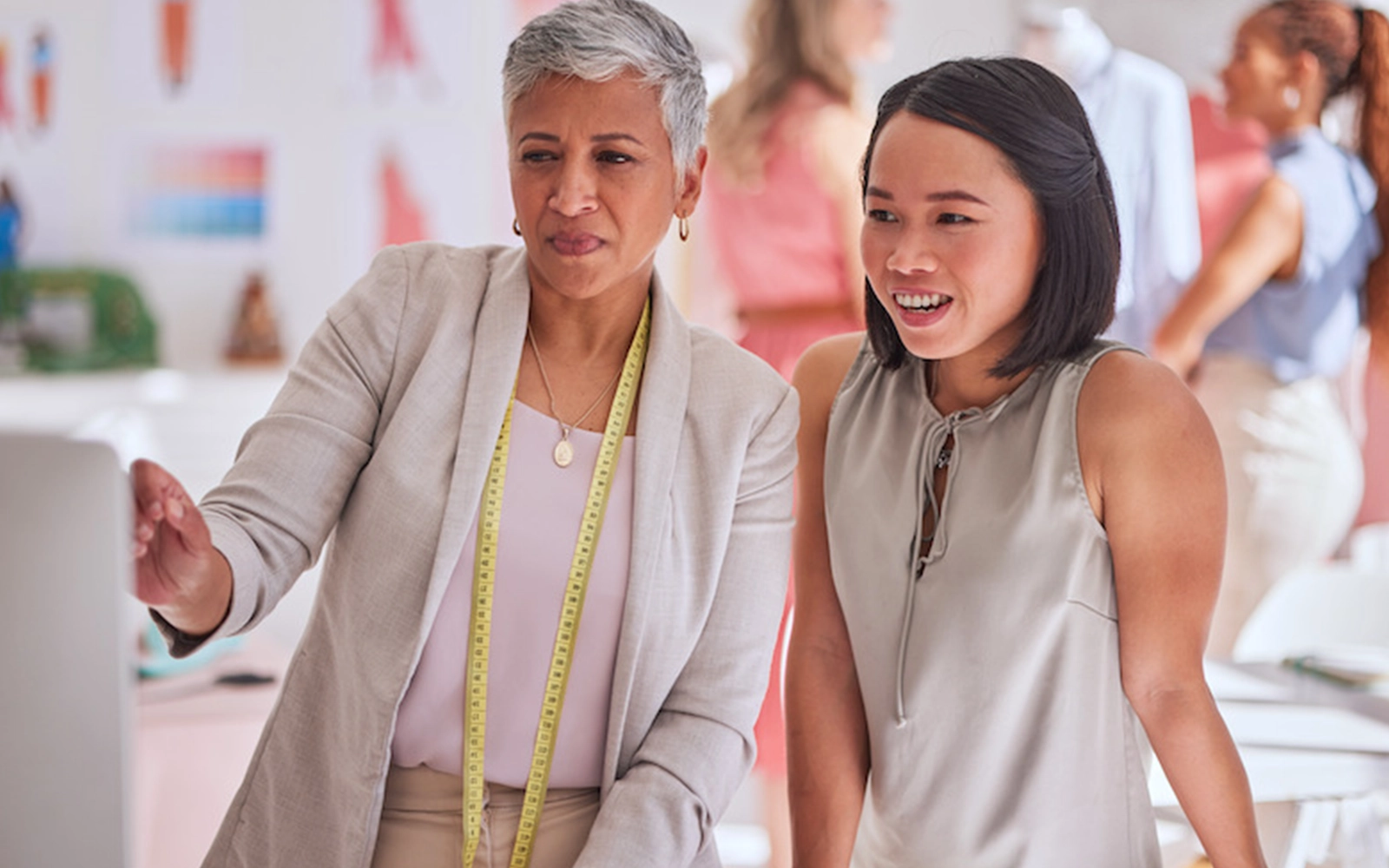 women-are-more-successful-when-supported-by-other-women-fmt