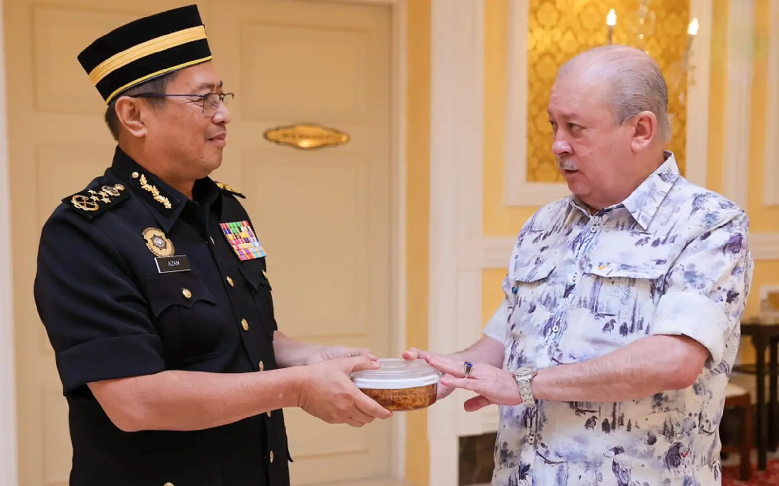 Agong Sekali Lagi Tegas Perangi Rasuah Tumpuan Utama | FMT