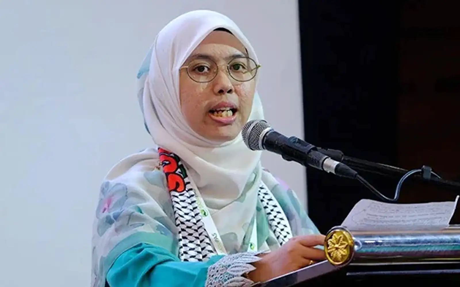 Tin Milo untuk Siti Mastura