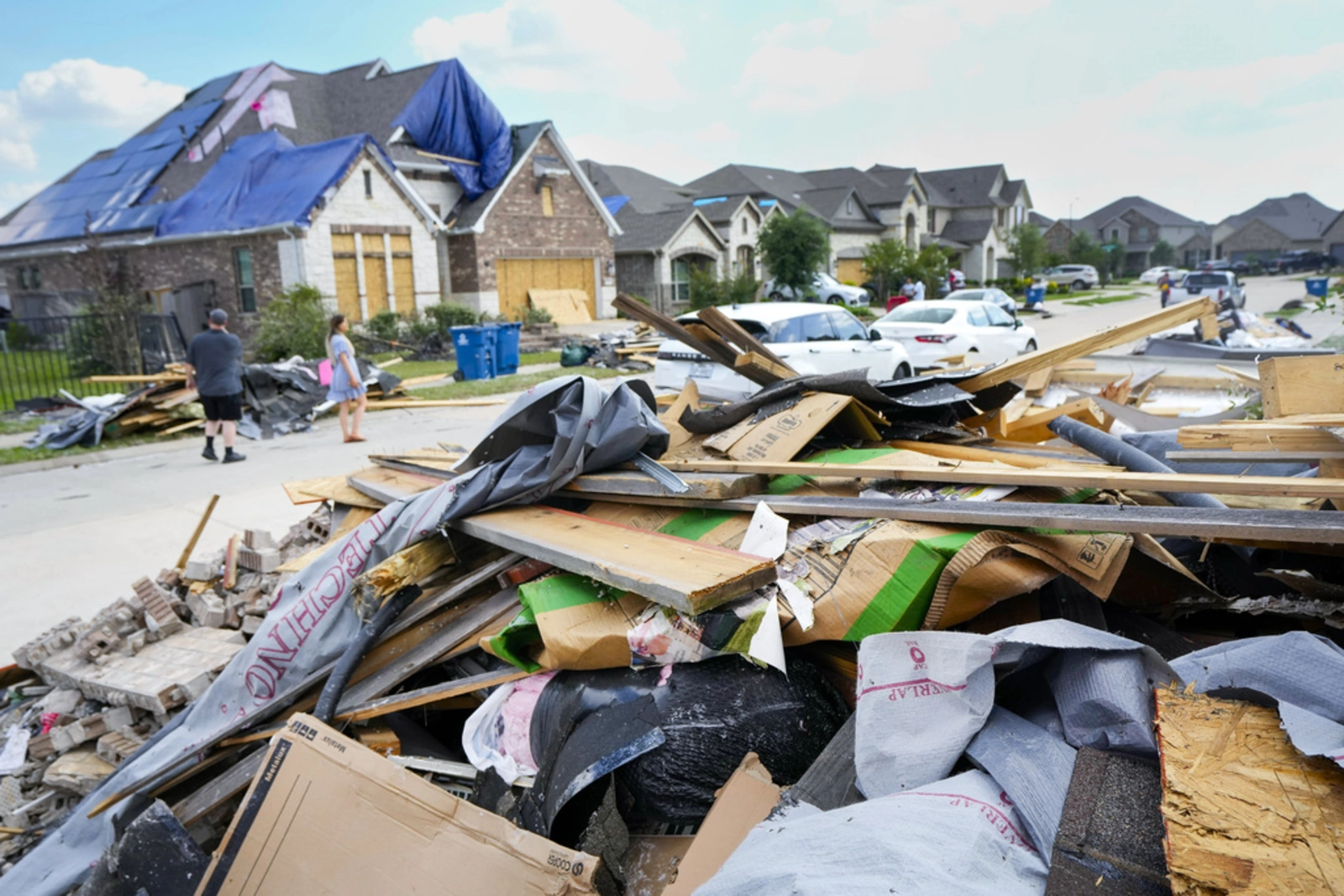 At least 2 killed in tornado in northern Texas, reports NY Times