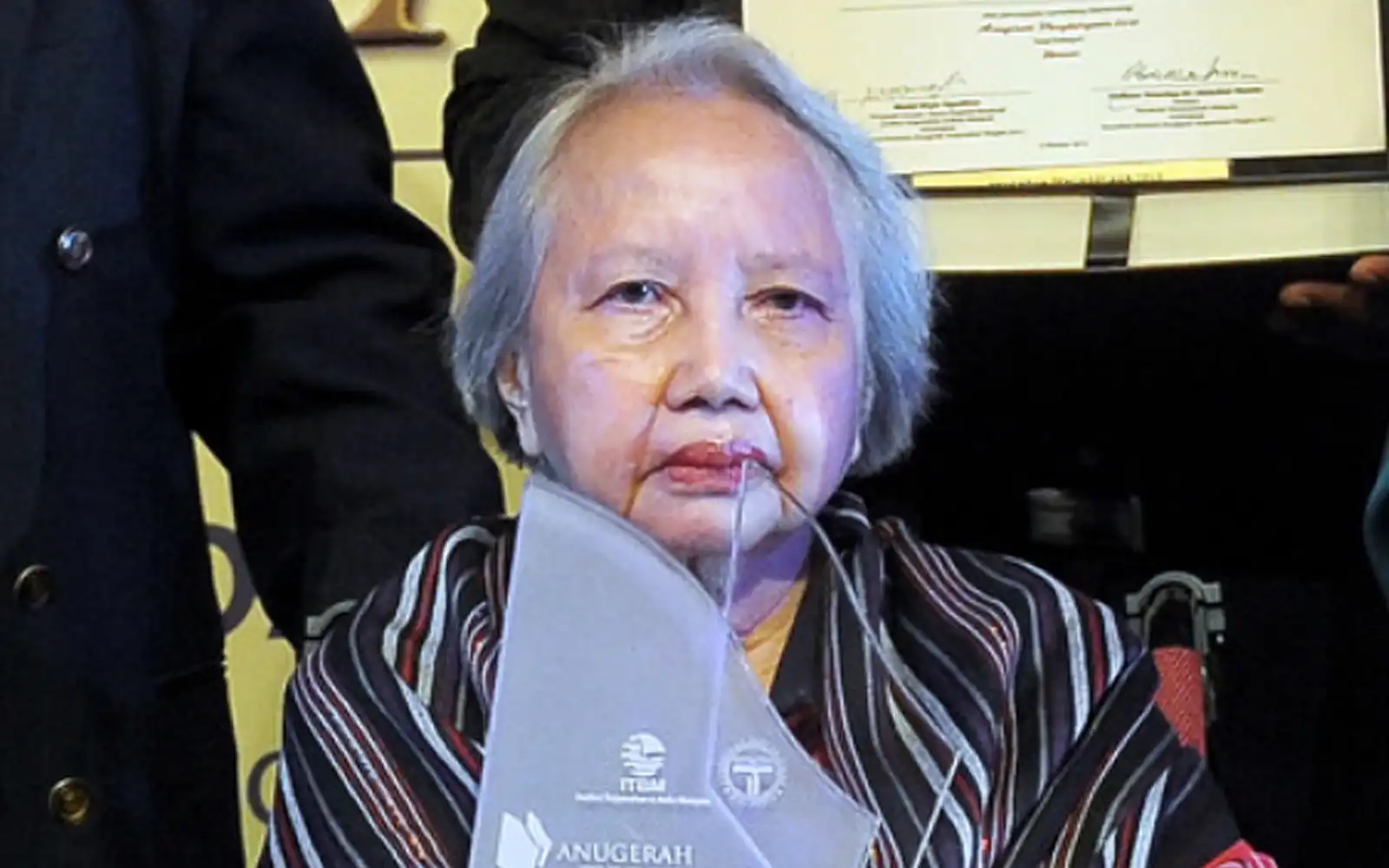 Adibah Amin first woman to be named national journalism laureate