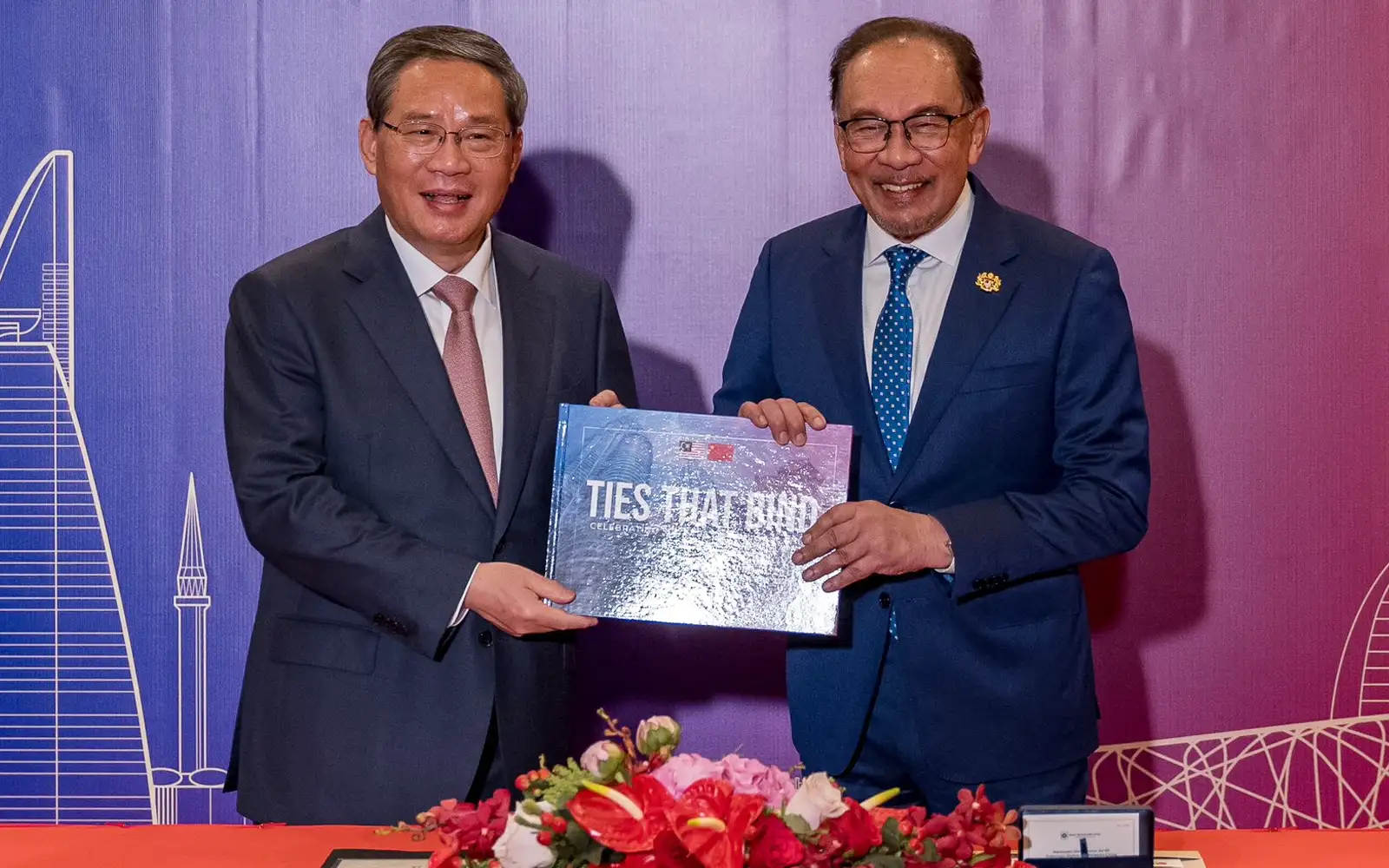 PM Li sifatkan hubungan Malaysia-China contoh terbaik