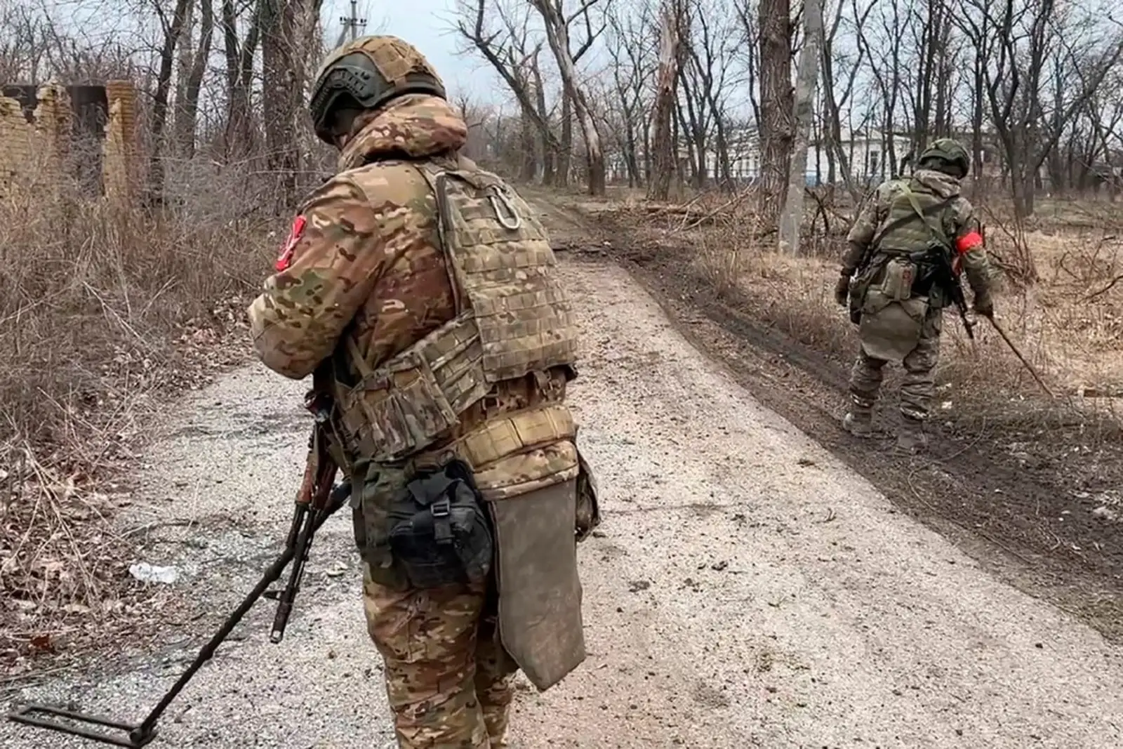 Russia’s military makes gains in eastern Ukraine, captures frontline village