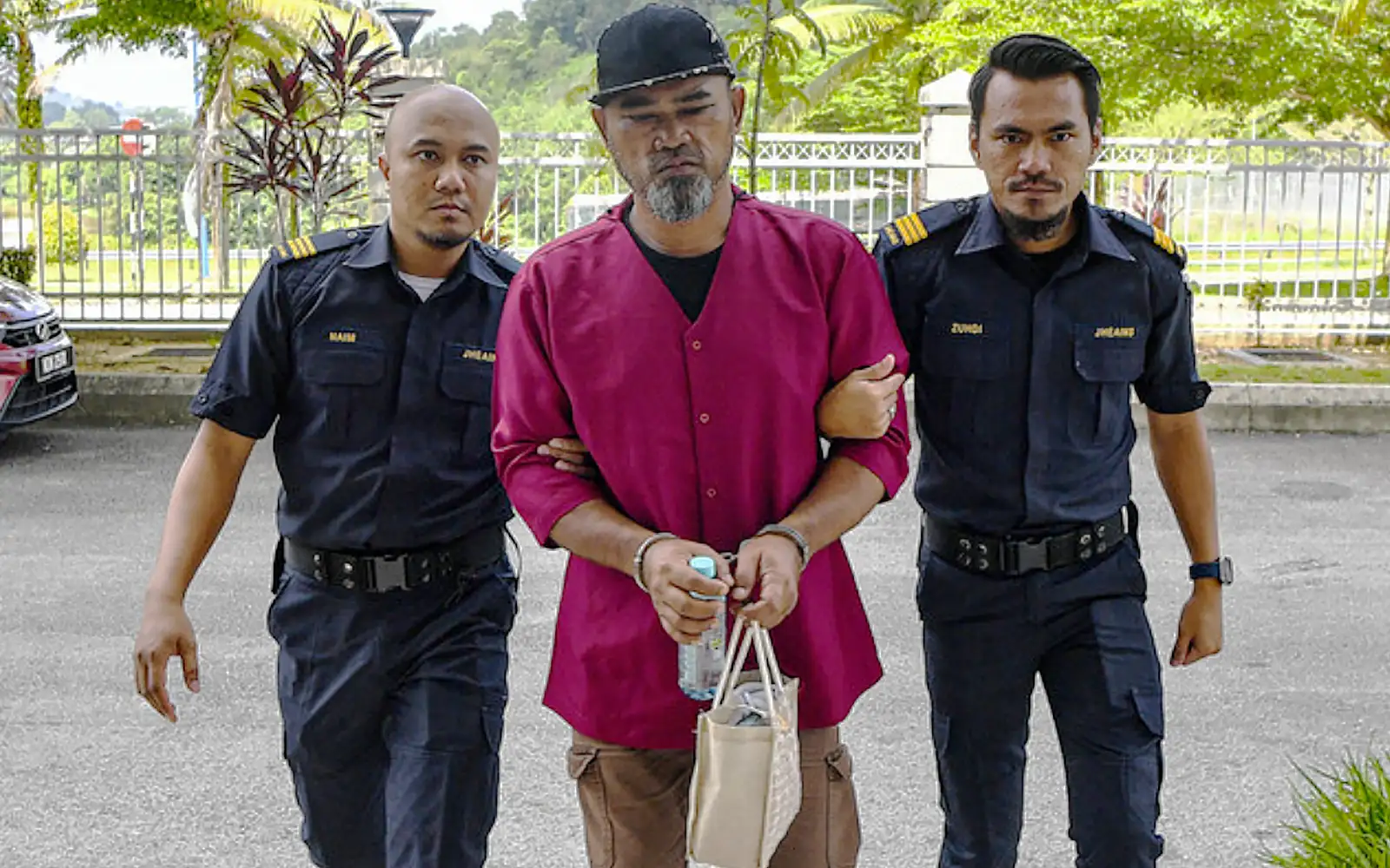 Street musician jailed a month, fined RM2,000 for deviant teachings