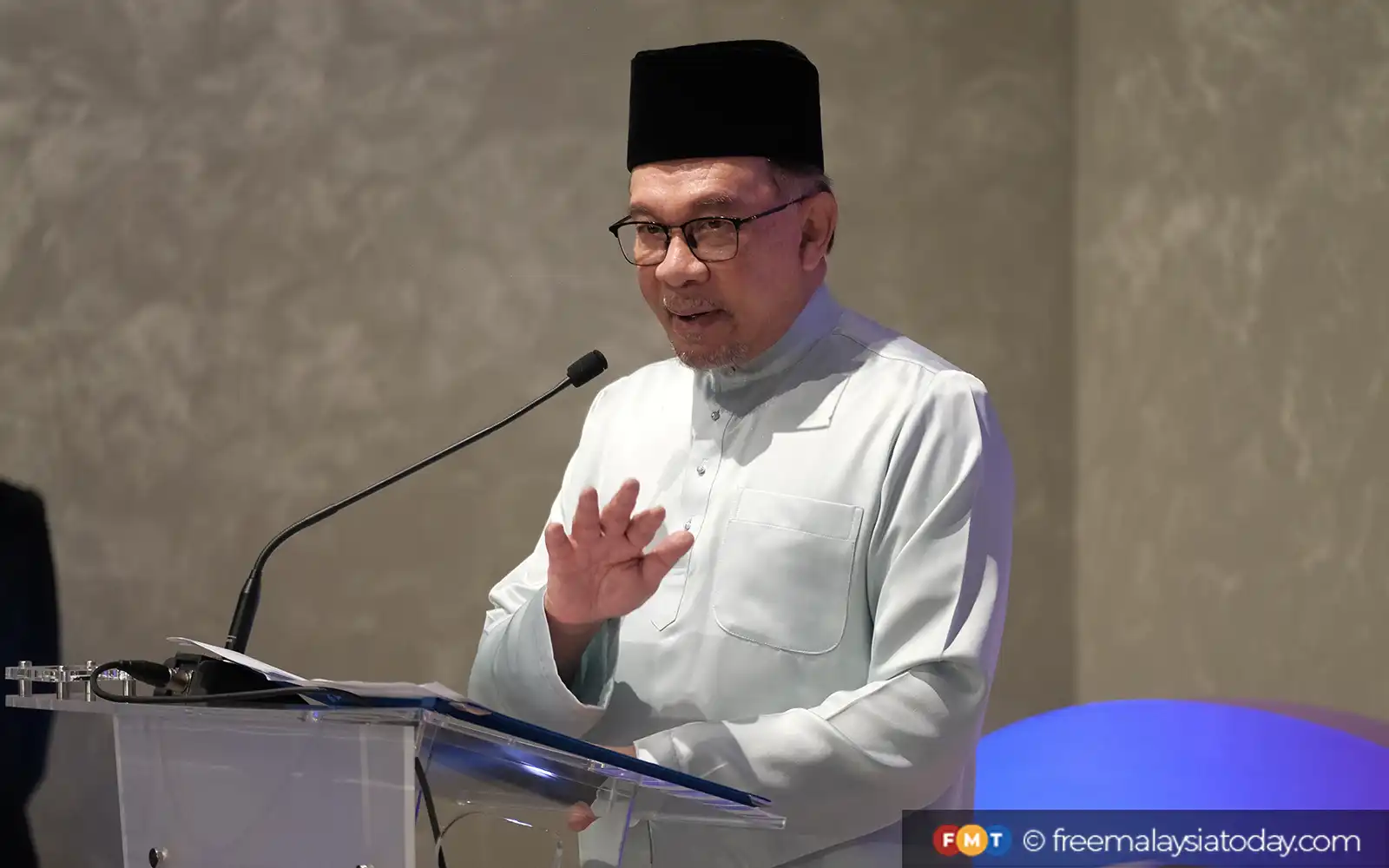 Anwar calls for transparency in statutory bodies