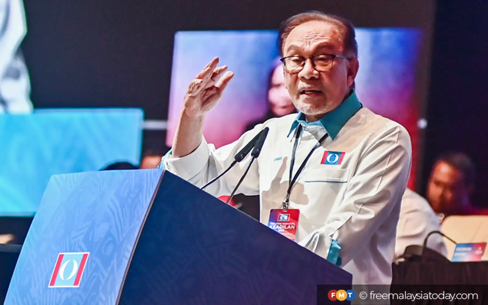 anwar pkr