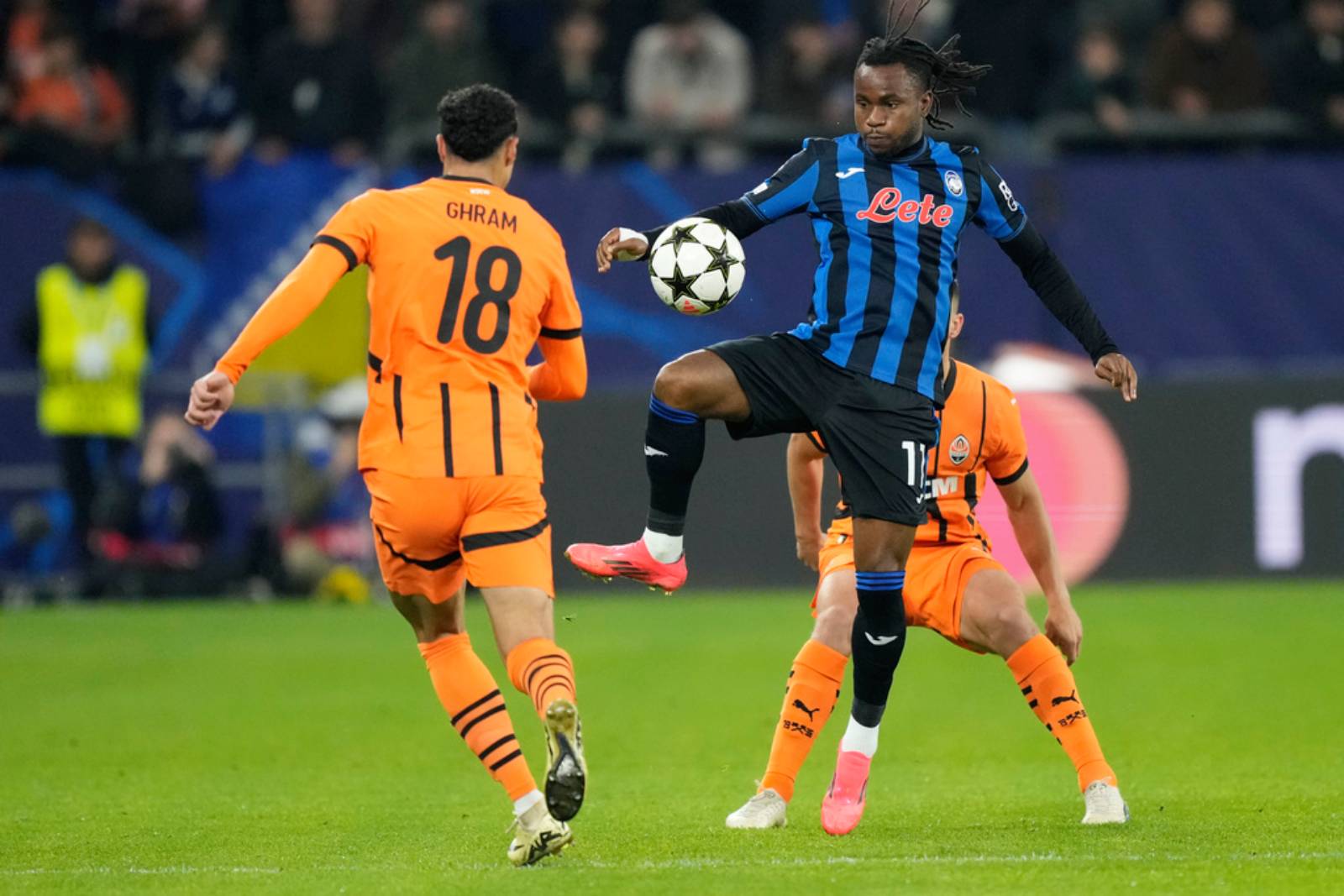 Lookman shines as Atalanta outclass Shakhtar | FMT