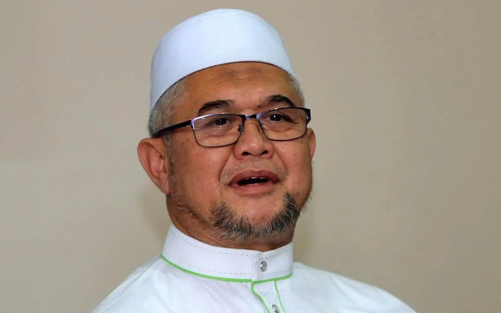 PAS's gaffes could lead to public disgust, says analyst