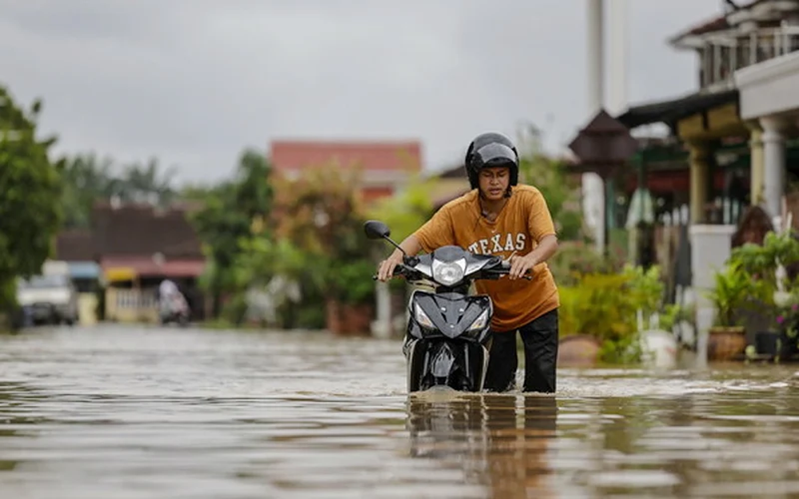 banjir bernama