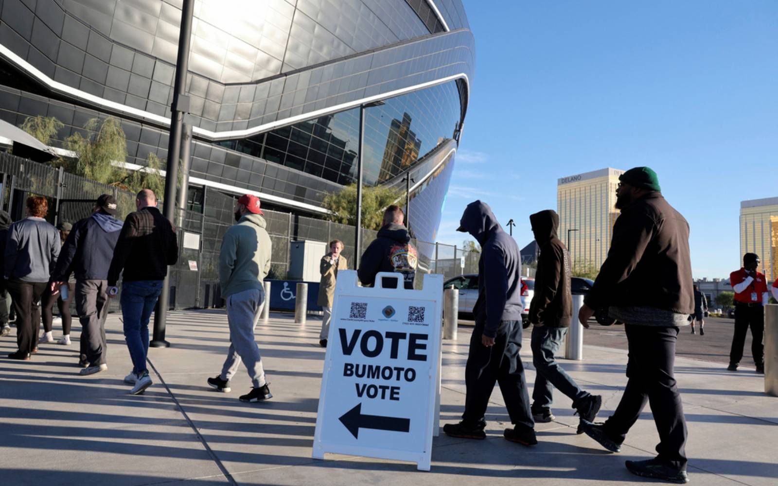 FBI warns of hoax bomb threats from Russia at US voting sites