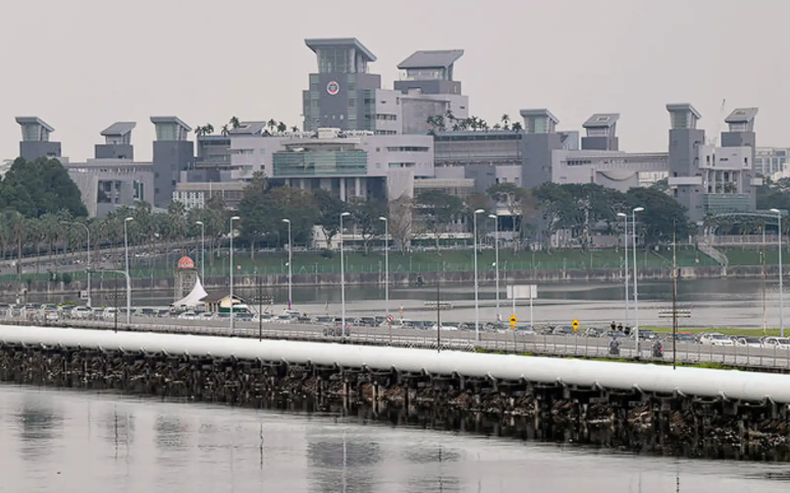 Tiada rundingan kadar air mentah dengan Singapura masa ini, kata kementerian