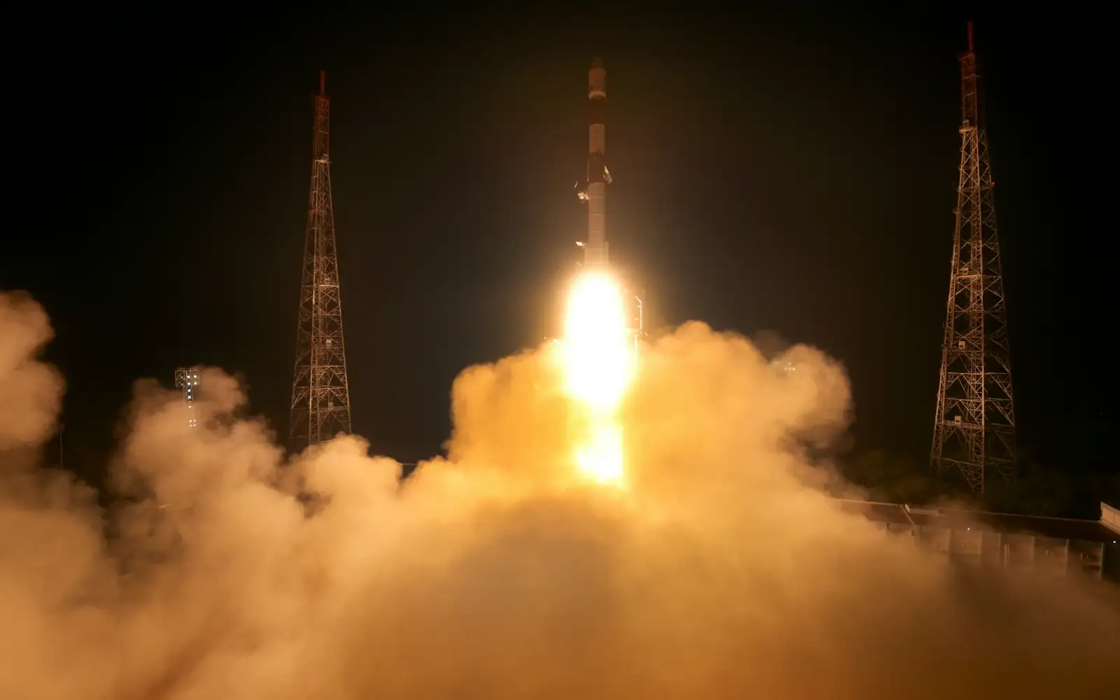 India launches its first space docking mission