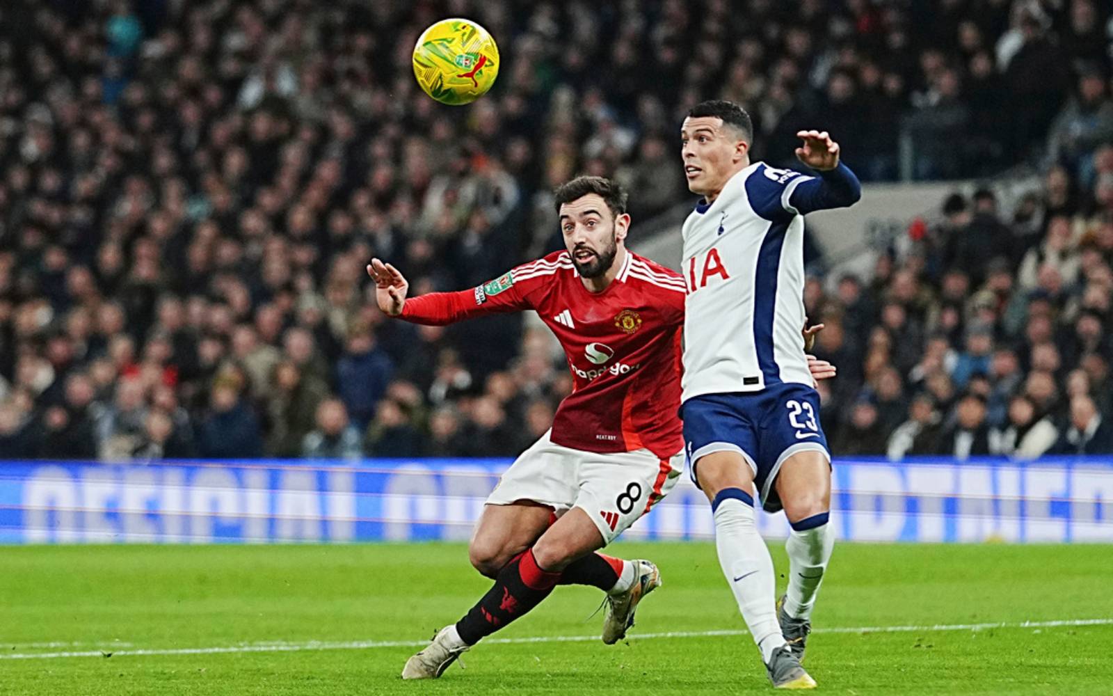 Tottenham survive Man Utd’s comeback to reach League Cup semis