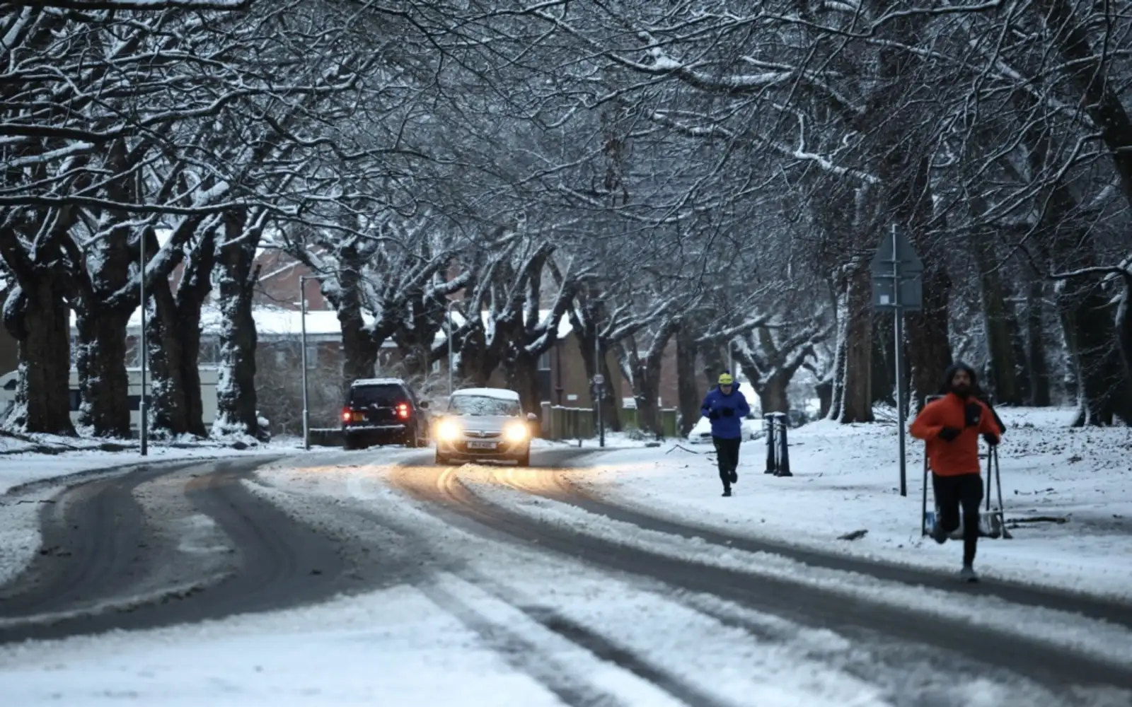 Snow brings disruption for air travellers across England