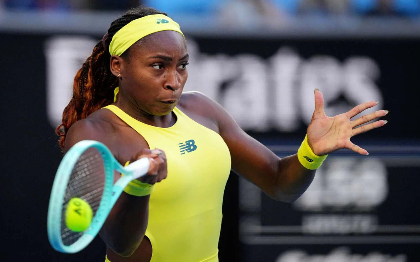 Gauff sweeps aside Fernandez to reach Melbourne last 16