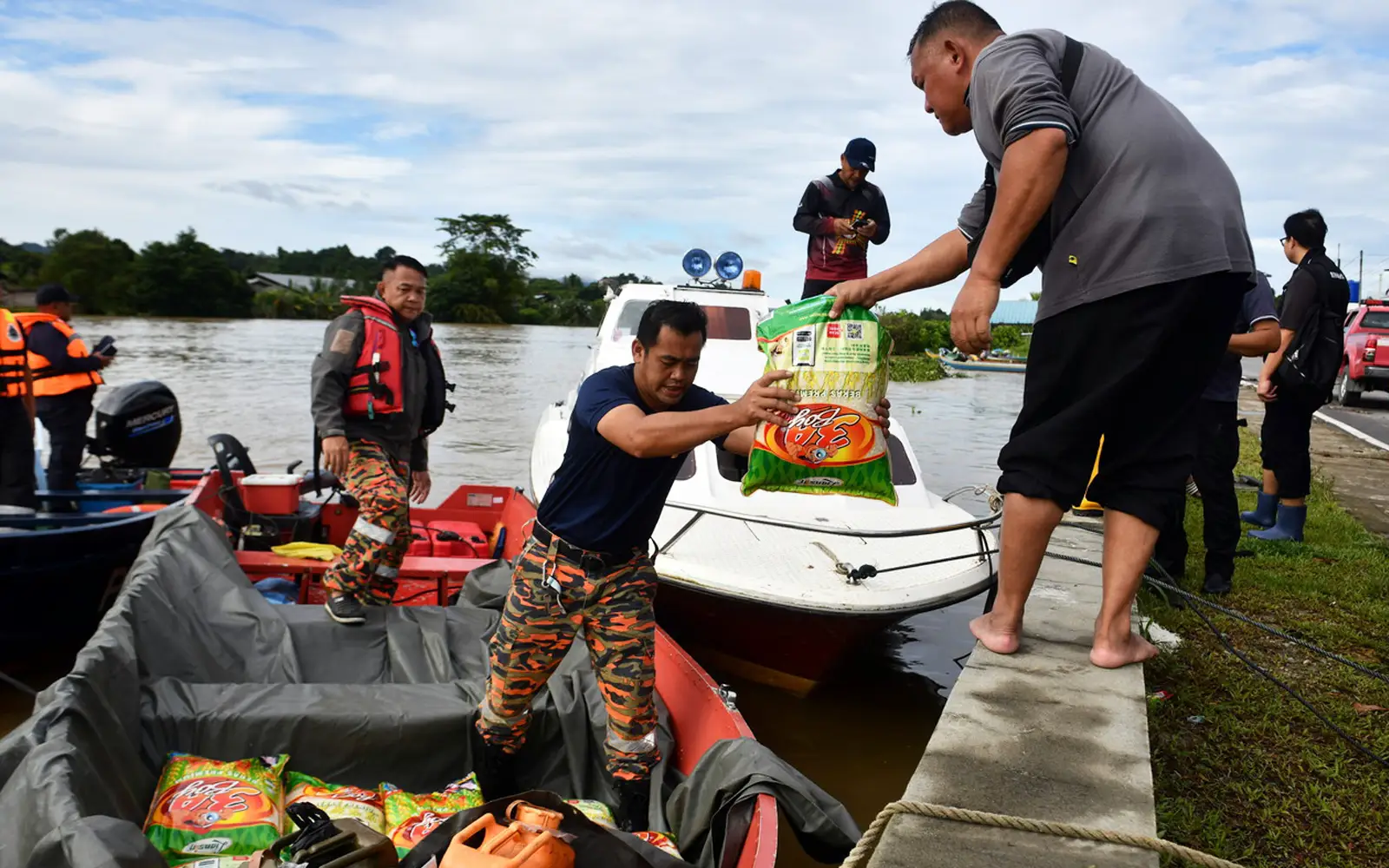 banjir rumah panjang mulo