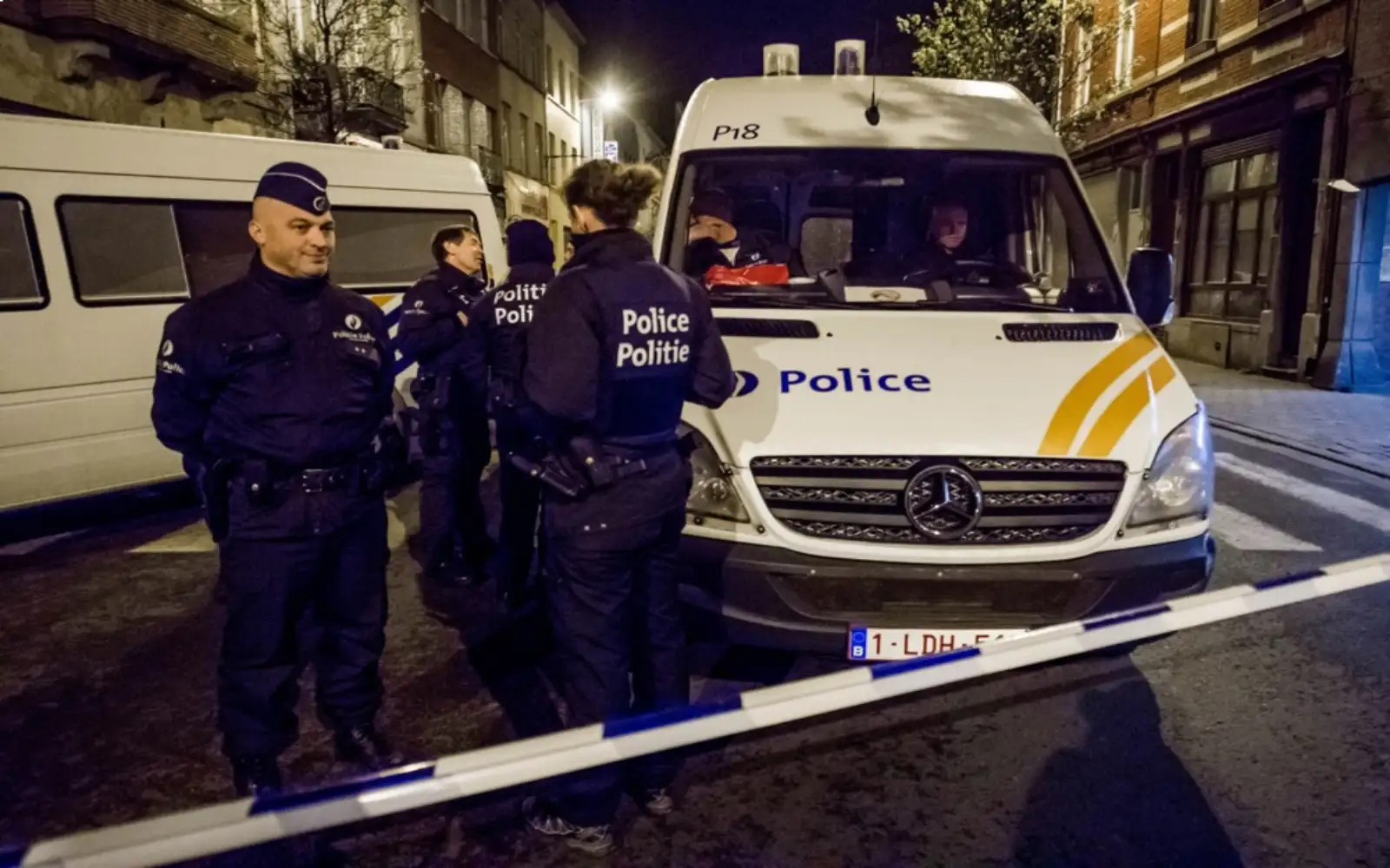 Several Brussels metro stations closed after shooting