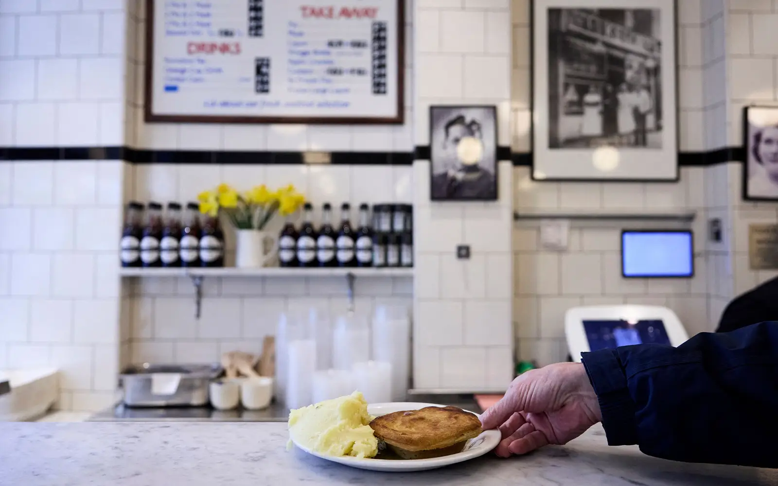 UK’s pie ‘n’ mash fans seek protected status for Cockney classic