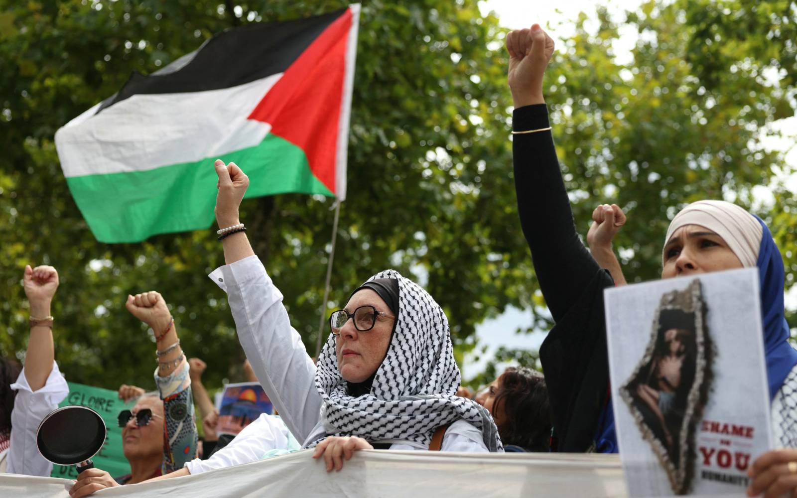 Gaza student leaves France over anti-Semitic posts row